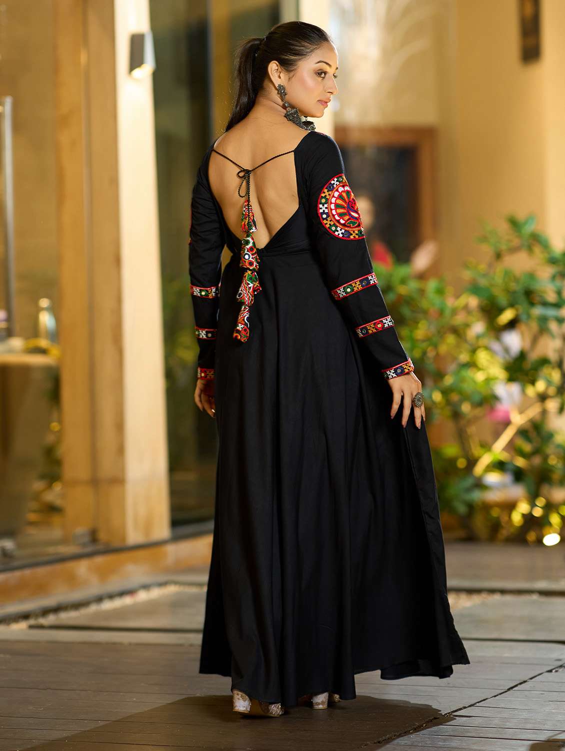 women solid with work long sleeve flared kurta - 22389742 -  Standard Image - 5