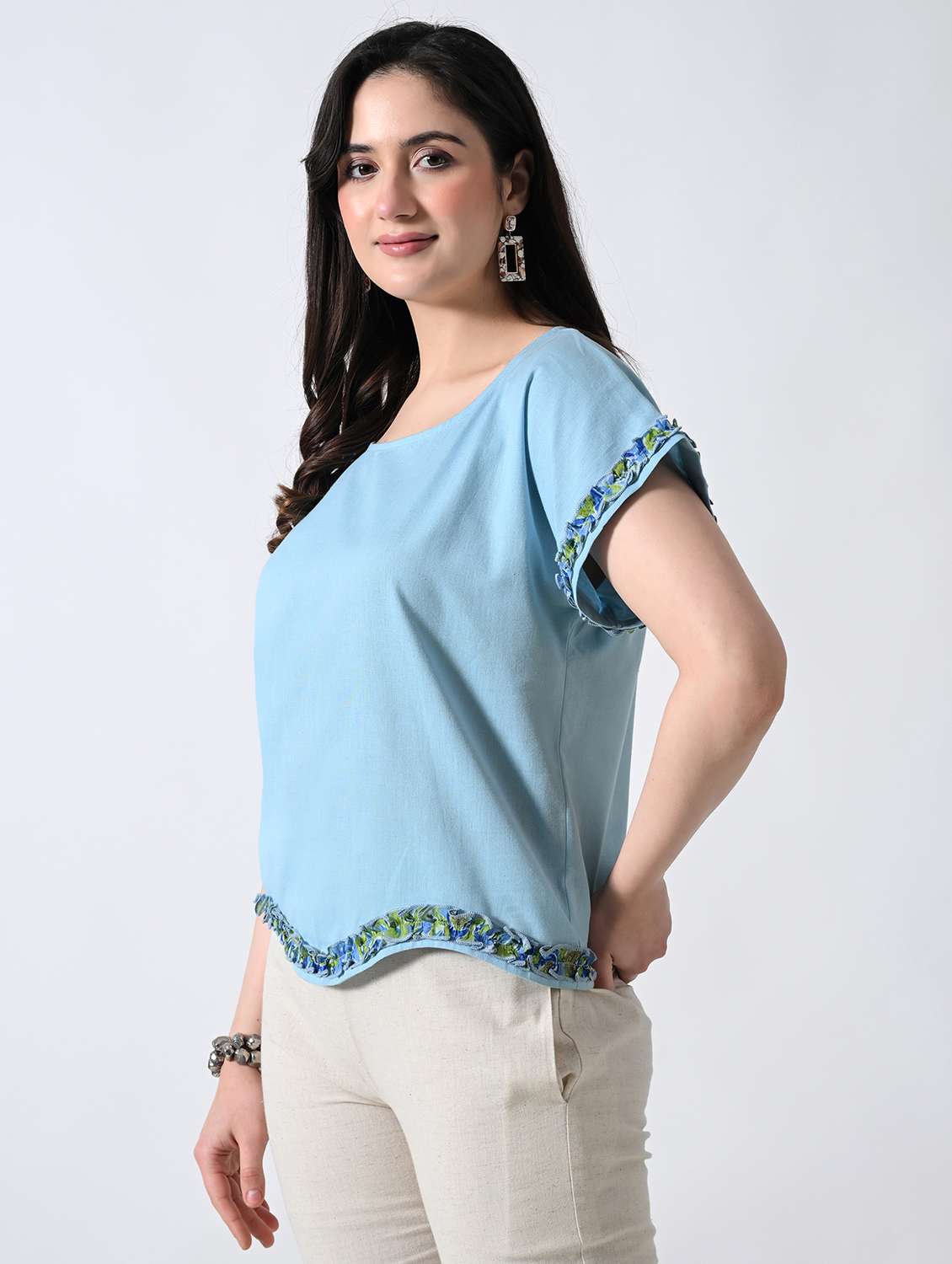 women solid round neck regular top - 22389760 -  Standard Image - 3