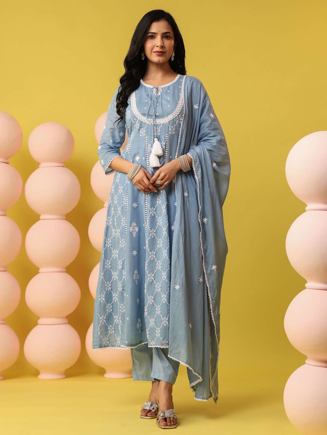 women solid with work three quarter sleeve kurta pant with dupatta set