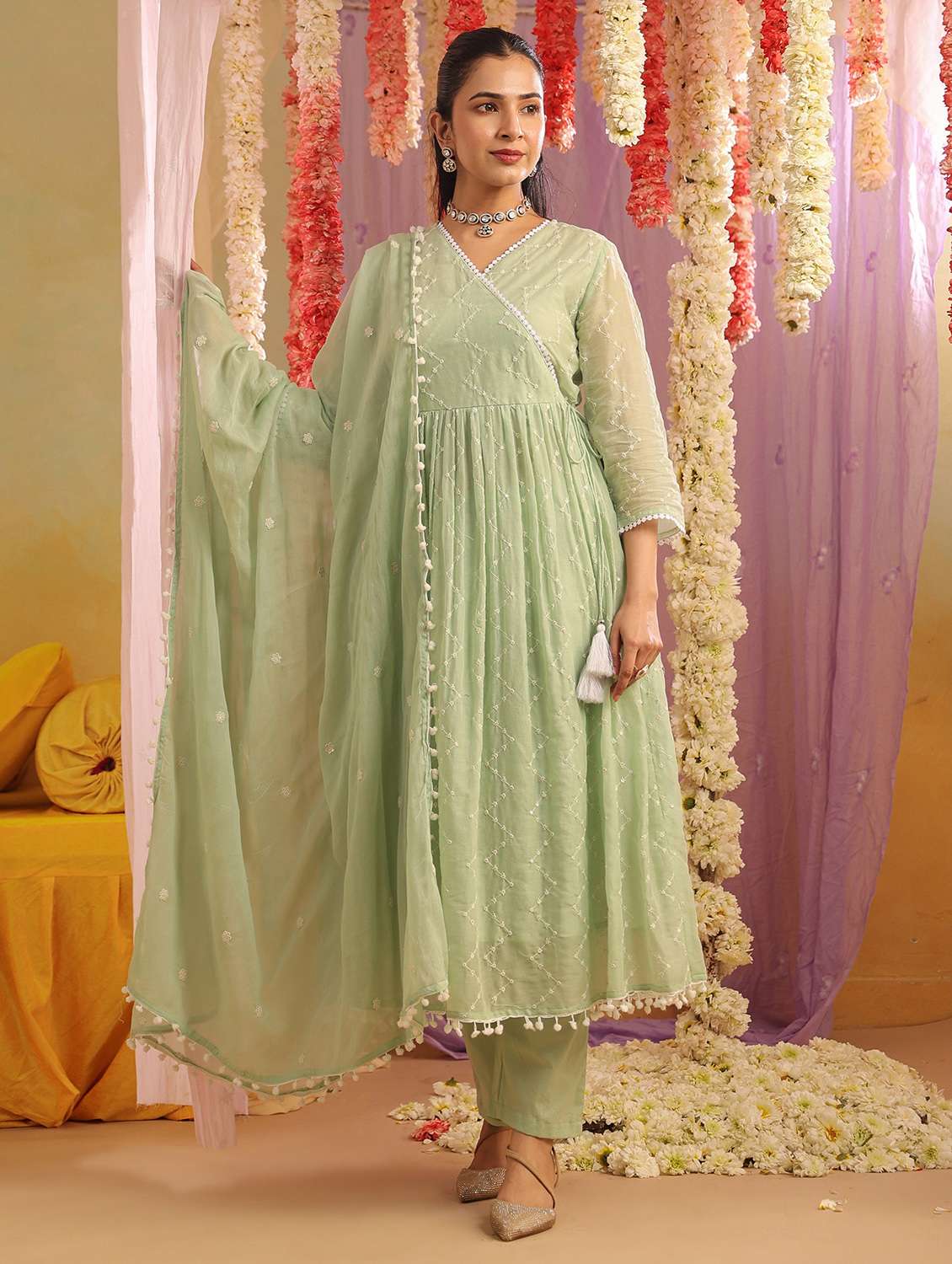 women solid with work three quarter sleeve kurta pant with dupatta set