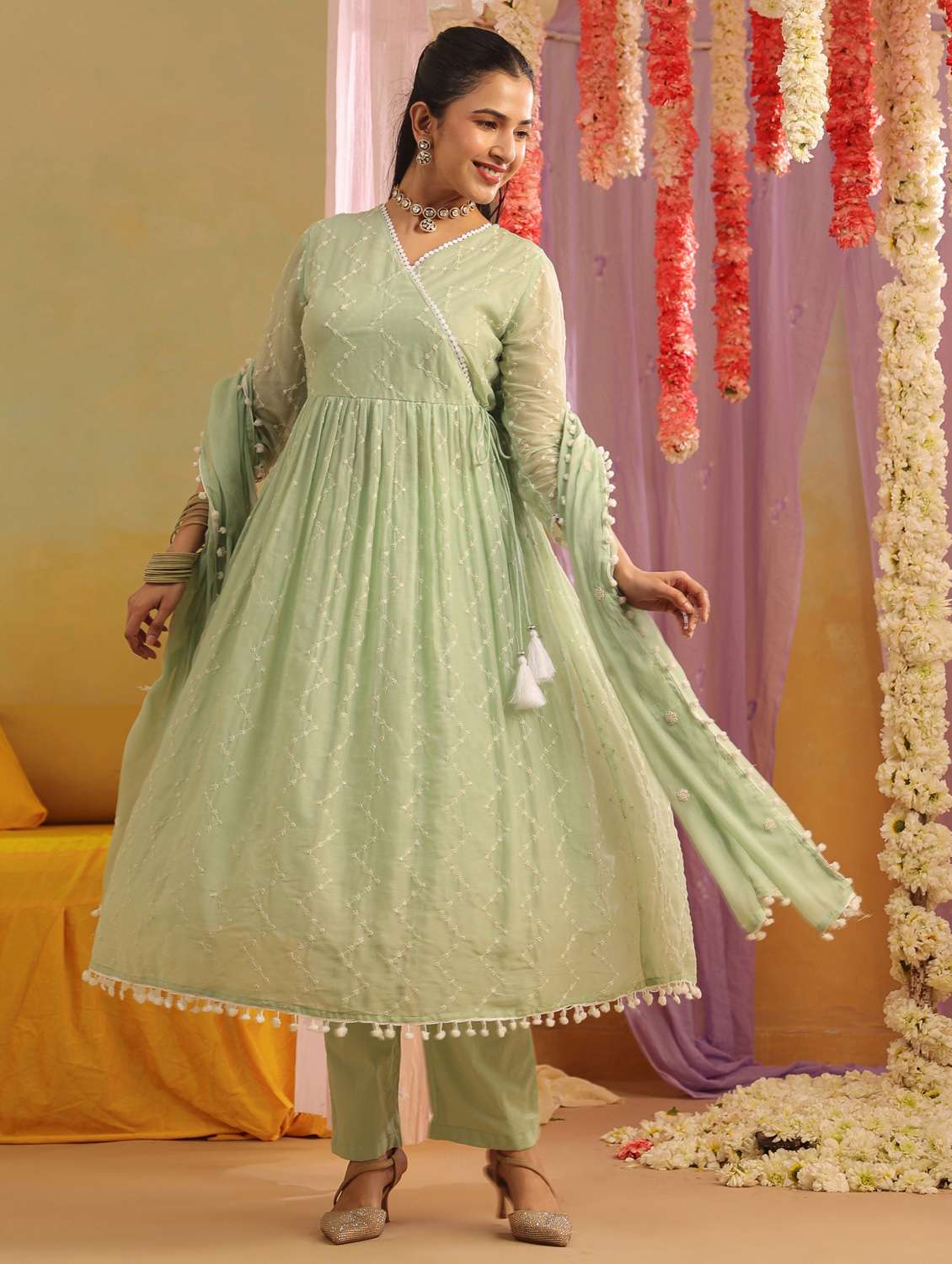 women solid with work three quarter sleeve kurta pant with dupatta set - 22390159 -  Standard Image - 3