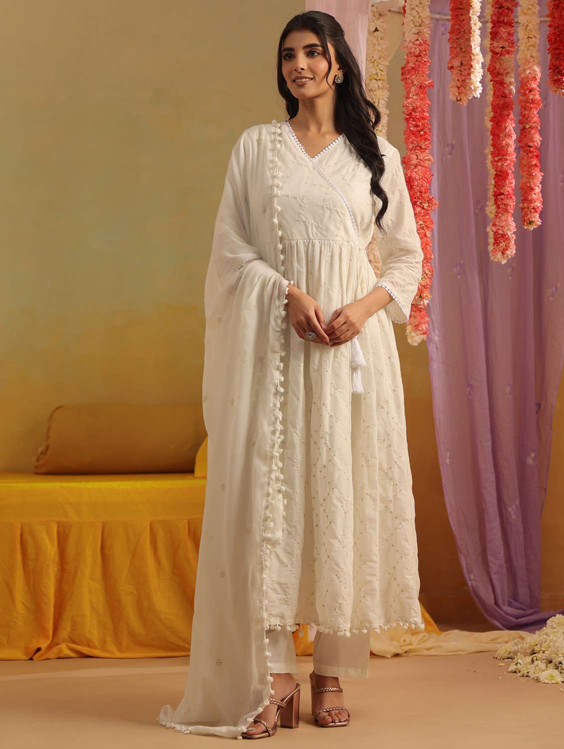 women solid with work three quarter sleeve kurta pant with dupatta set