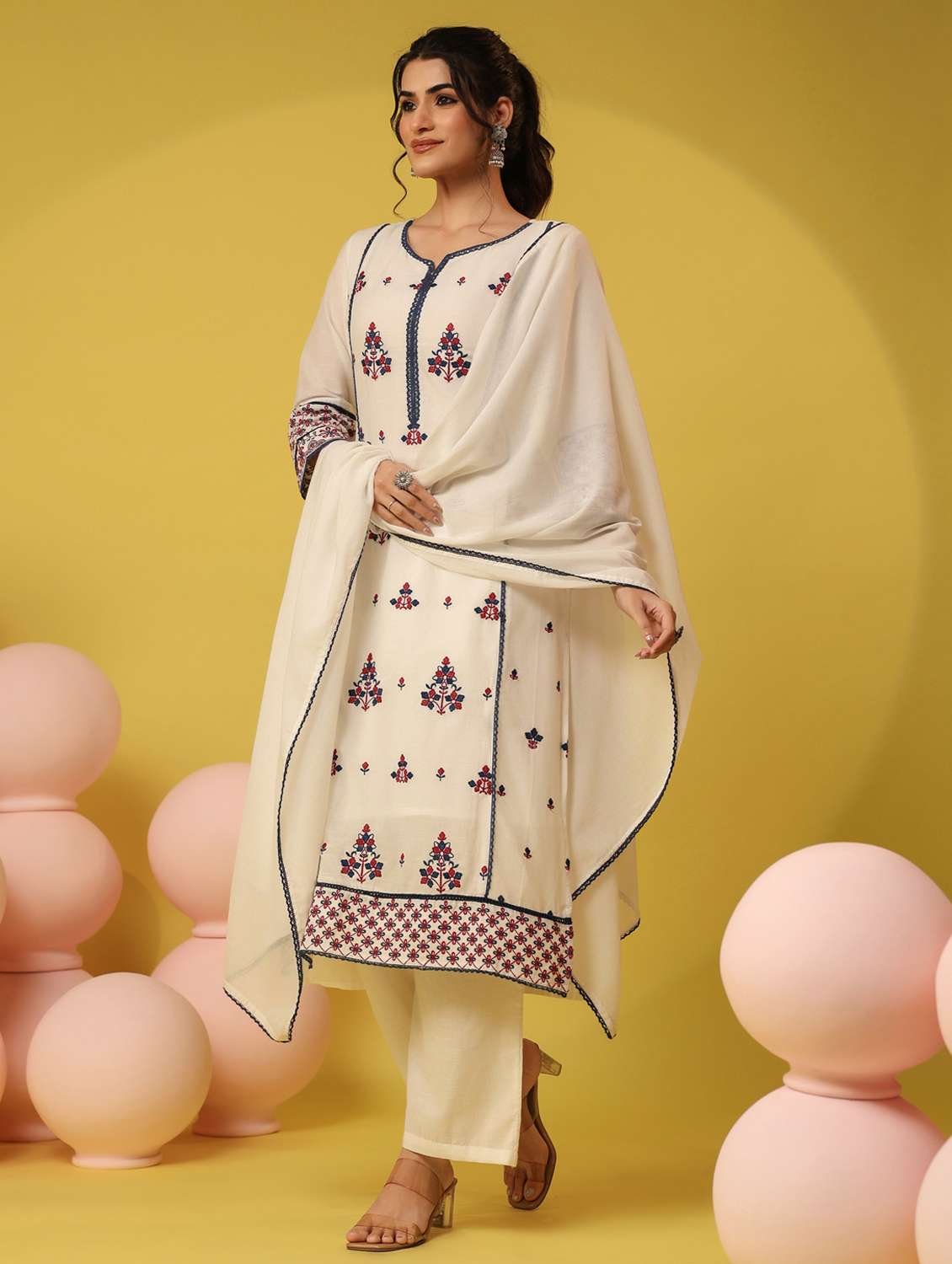 women solid with work notch neck kurta pant with dupatta set - 22390196 -  Standard Image - 3