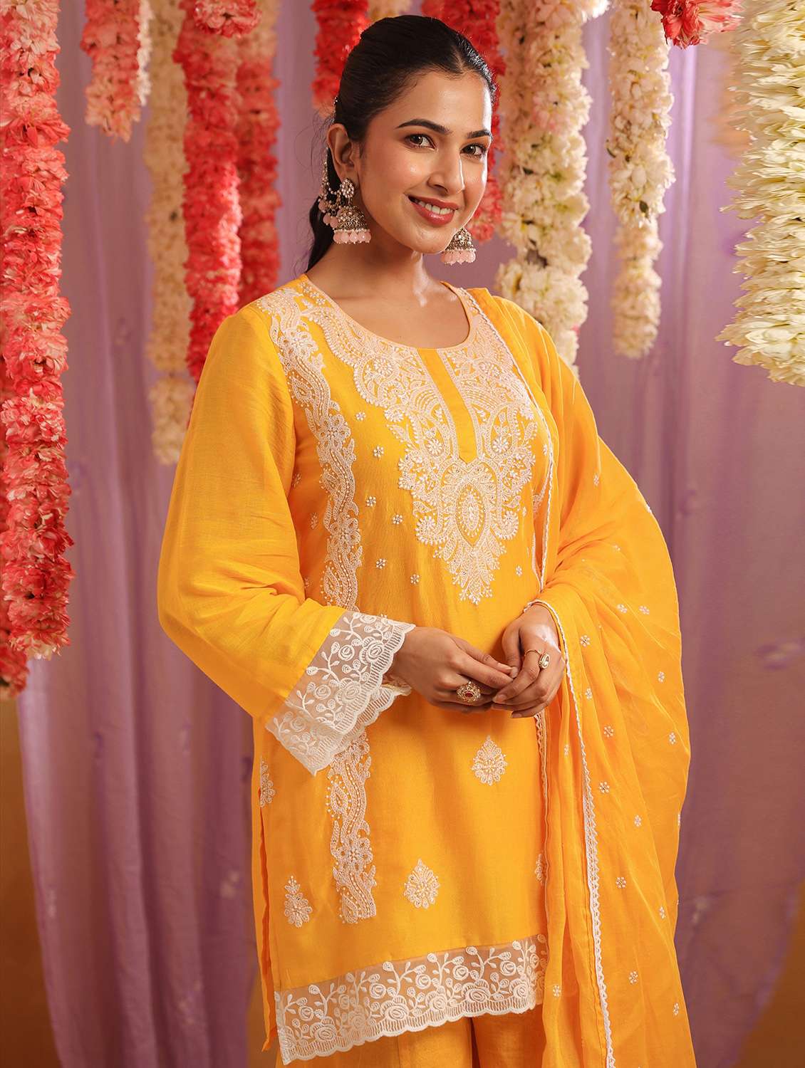 women solid with work round neck kurta palazzo with dupatta set - 22390207 -  Standard Image - 5