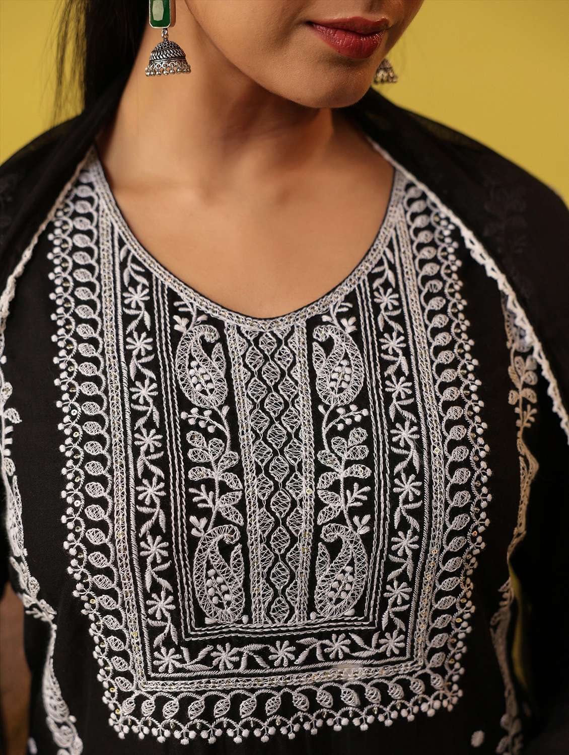 women solid with work round neck kurta pant with dupatta set - 22390209 -  Standard Image - 5