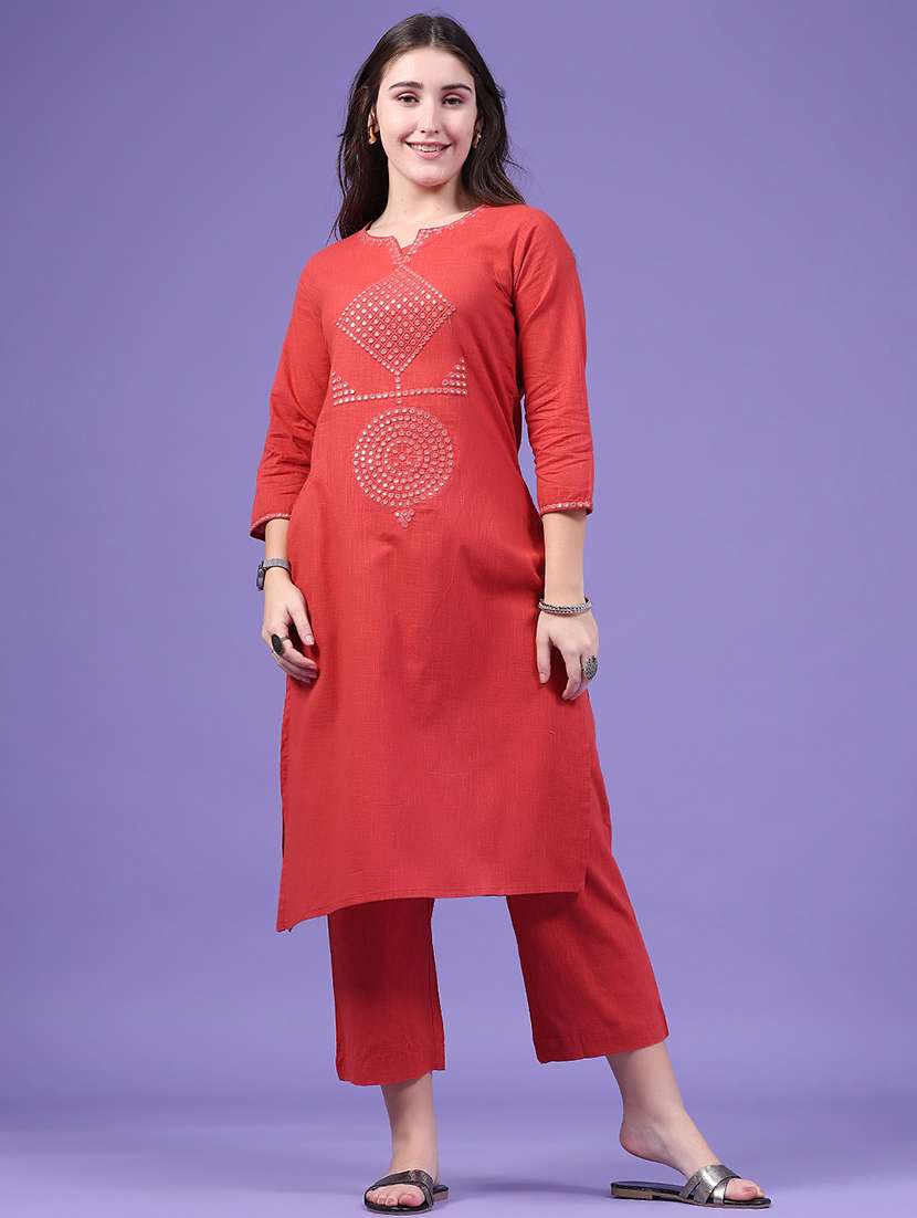 Women Embroidered Three Quarter Sleeve Kurta Pant Set - 22391143 -  Standard Image - 3