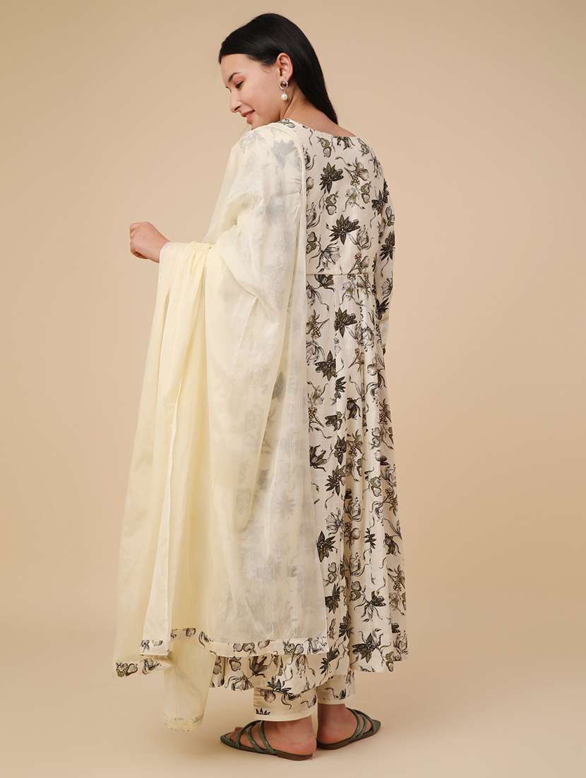 white cotton kurta dupatta  set - 22391459 -  Standard Image - 3