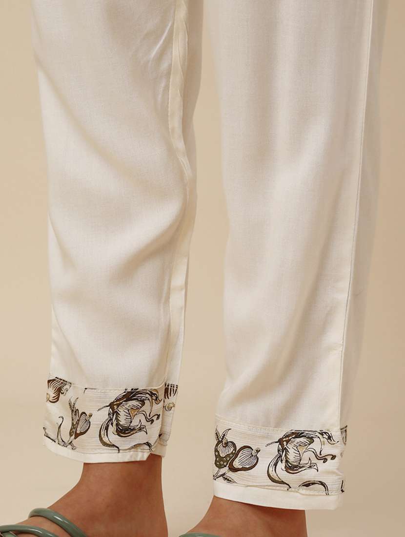 white cotton kurta dupatta  set - 22391459 -  Standard Image - 5