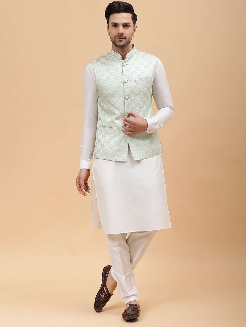 men self design mandarin neck kurta pyjama with jacket set