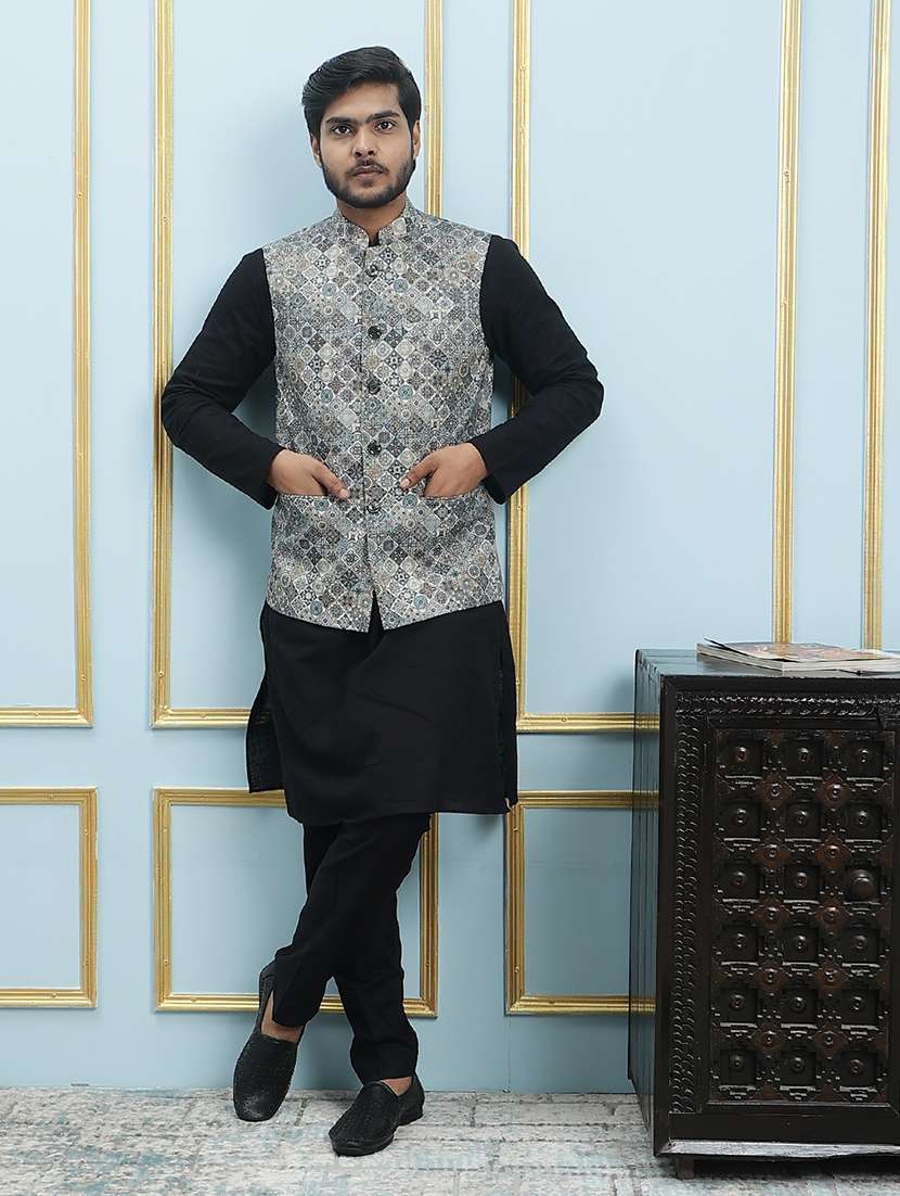 men printed mandarin neck kurta pyjama with jacket set