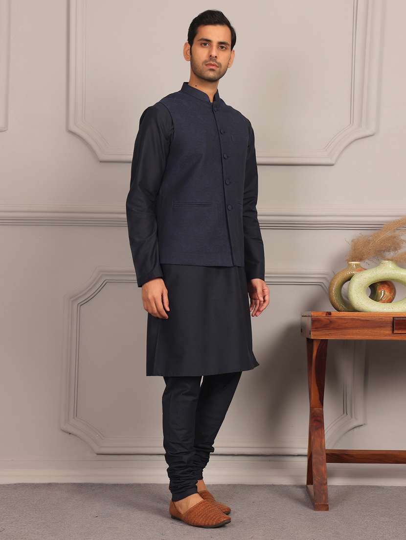 men mandarin neck kurta pyjama with jacket ethnic wear set - 22391846 -  Standard Image - 3
