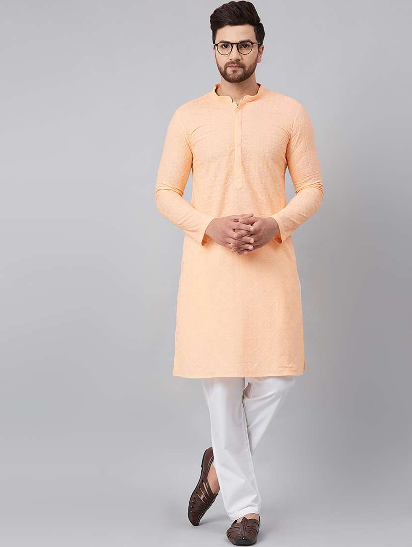men self design long sleeve kurta pyjama set