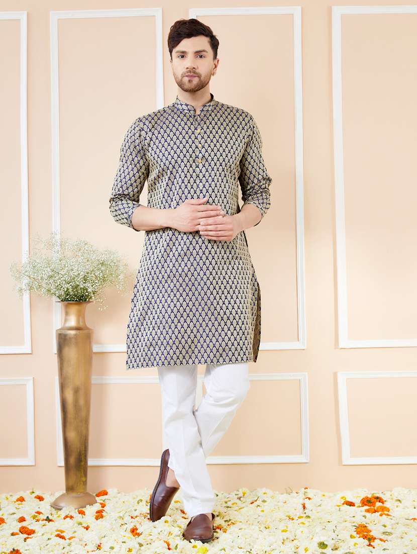 men self design long sleeve kurta