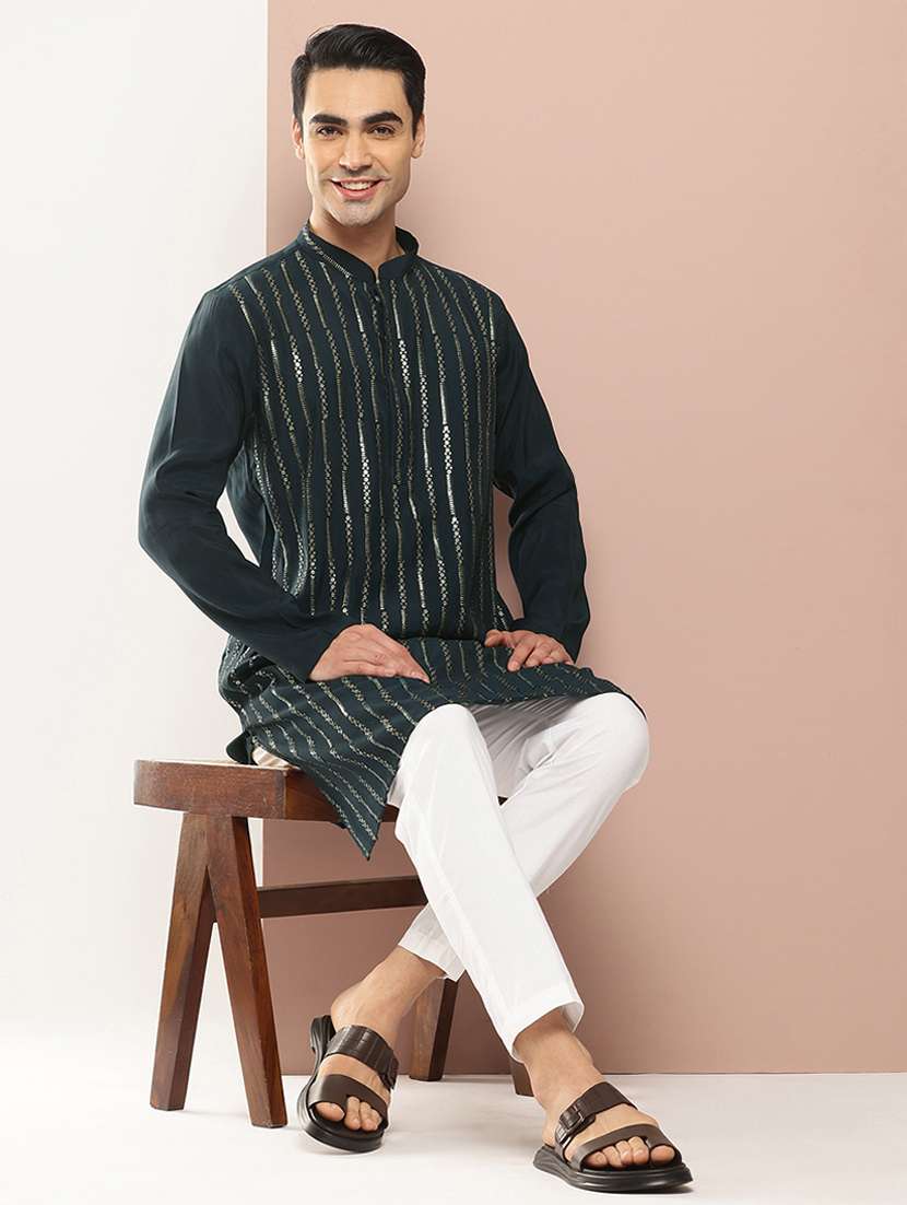 men self design long sleeve kurta