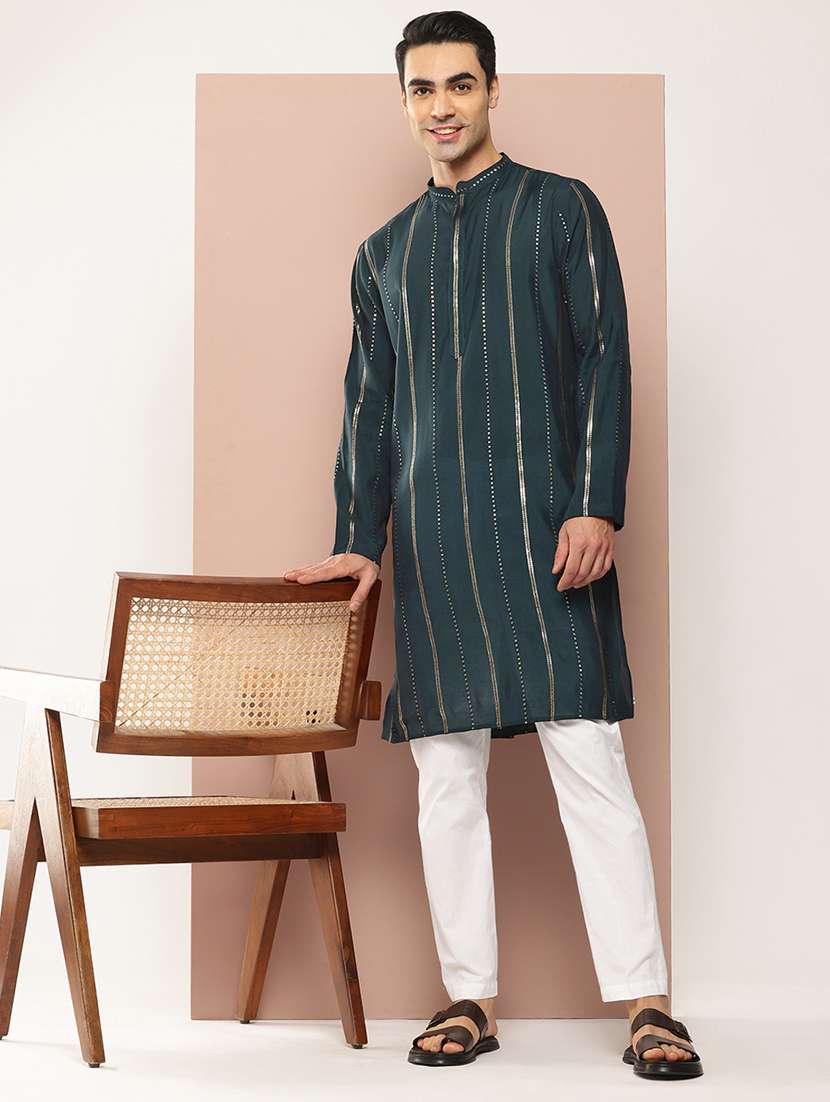 men self design long sleeve kurta