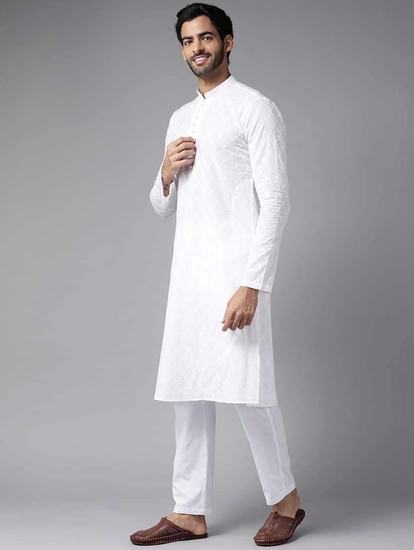 Men Mandarin Neck Long Sleeve Kurta - 22392045 -  Standard Image - 3