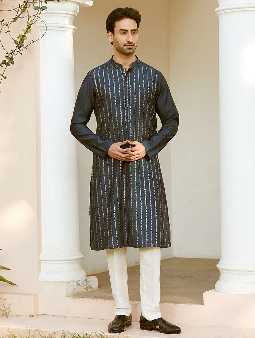 men self design long sleeve kurta