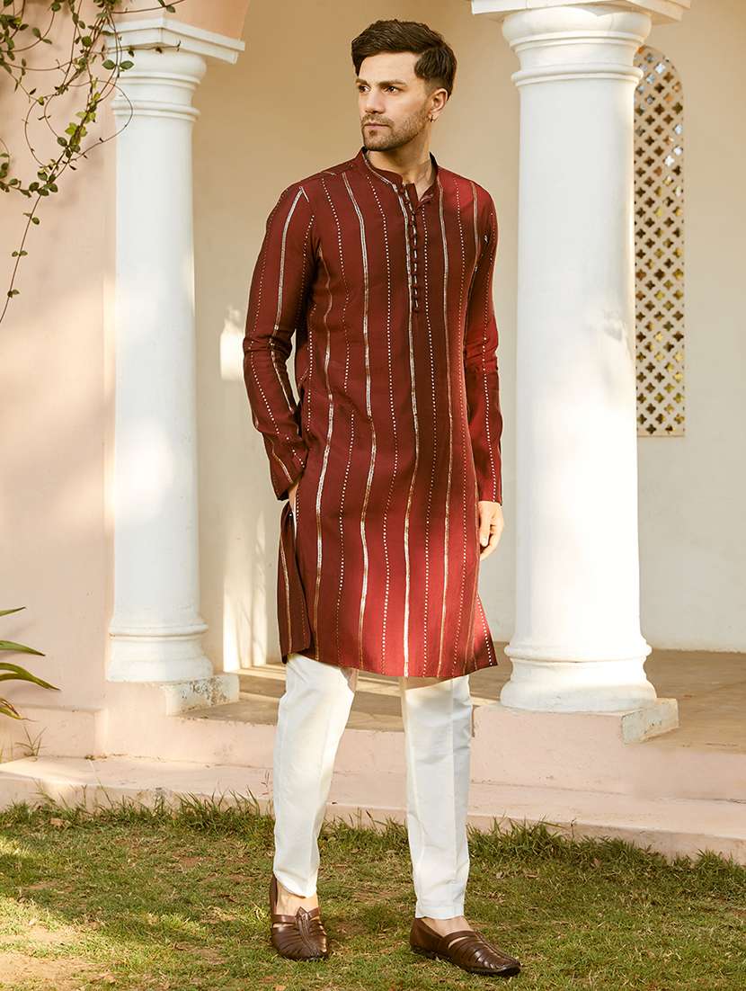 maroon silk blend long  kurta - 22392114 -  Standard Image - 3
