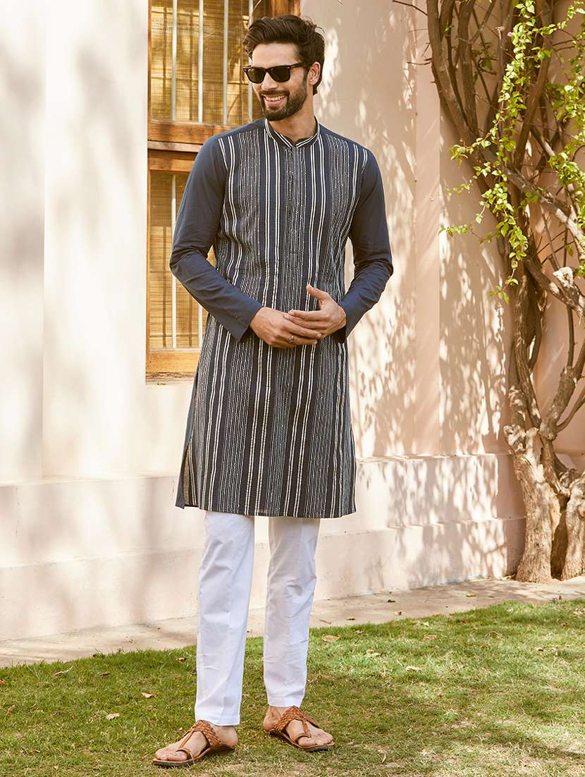 men solid with work mandarin neck long kurta