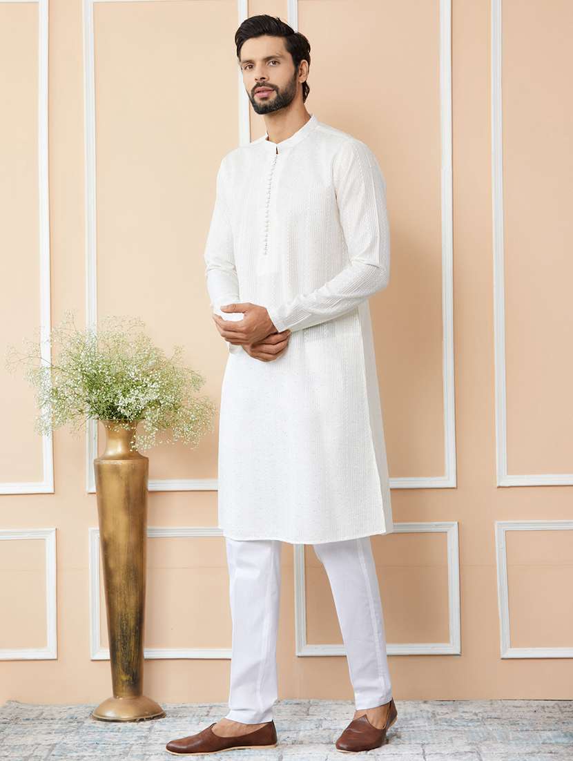 Men Solid With Work Mandarin Neck Long Kurta - 22392149 -  Standard Image - 3