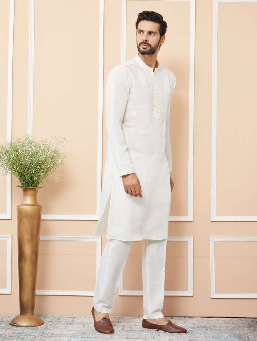 men solid with work mandarin neck long kurta - 22392244 -  Standard Image - 3