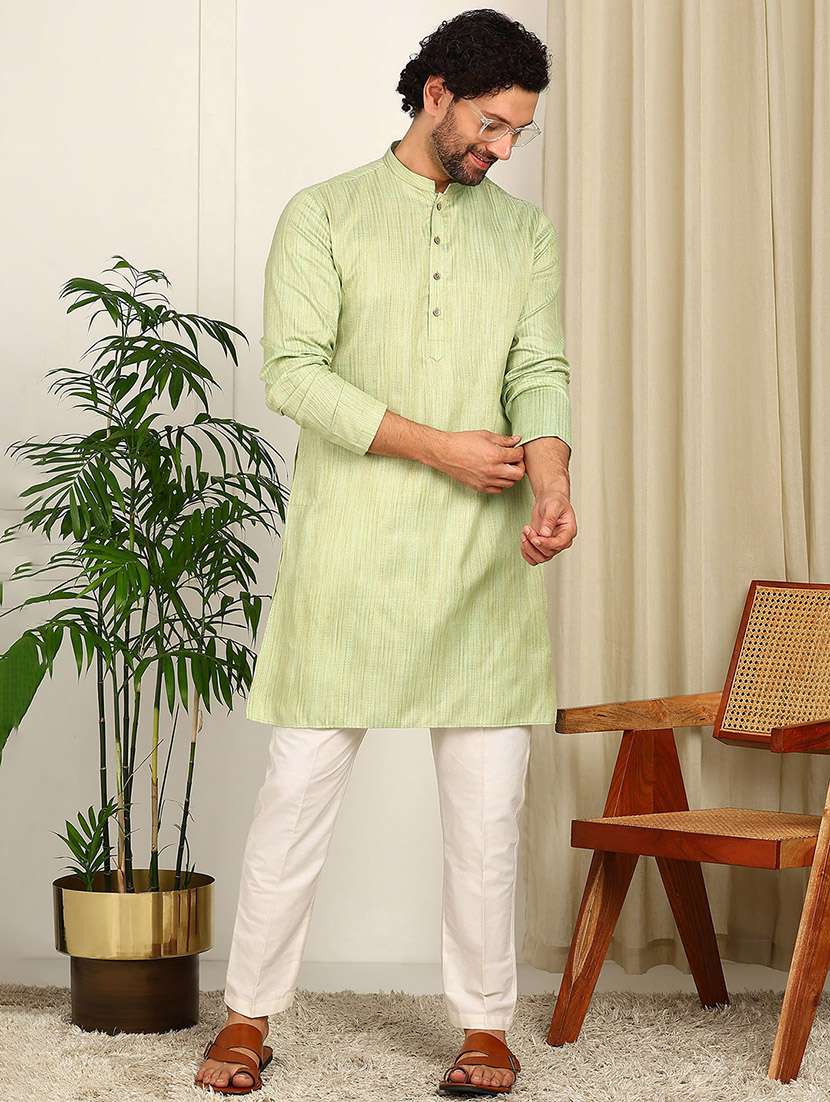 men mandarin neck long sleeve kurta