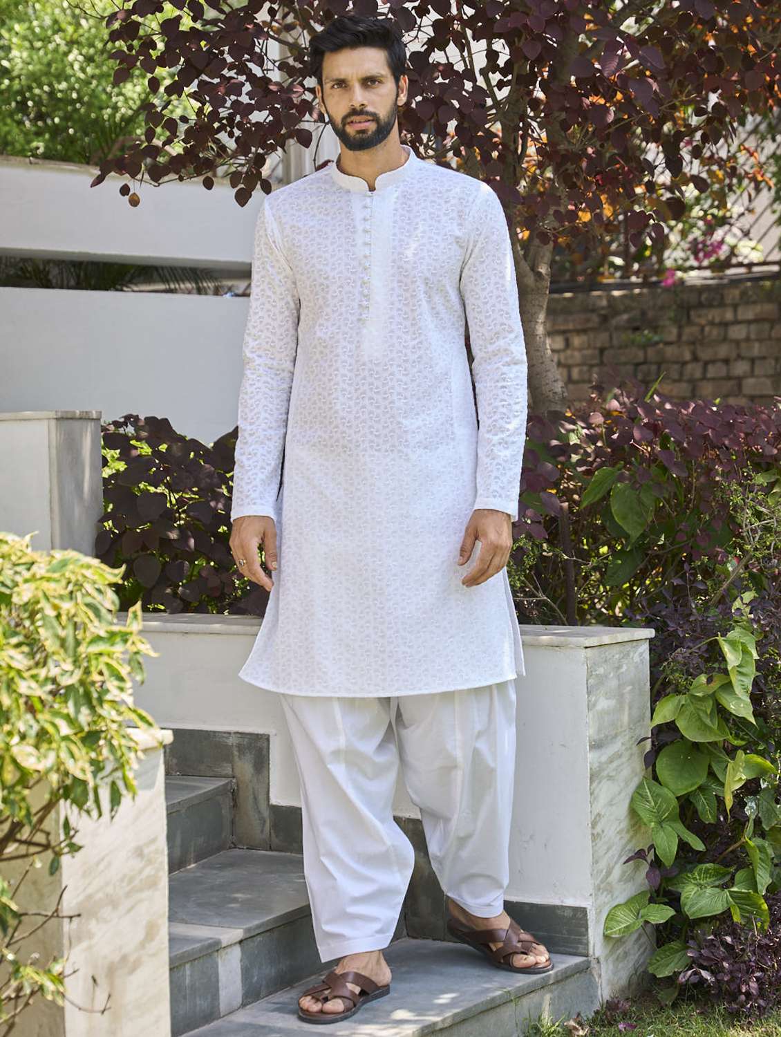 men mandarin neck long sleeve kurta