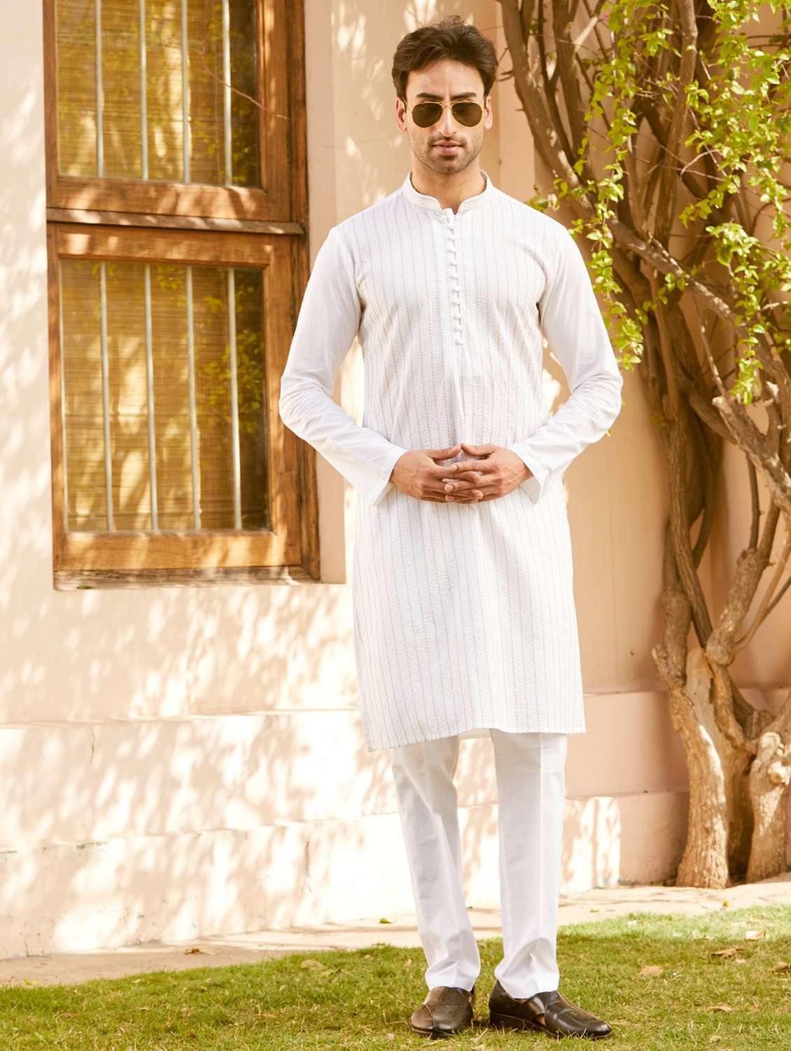 men mandarin neck long sleeve kurta
