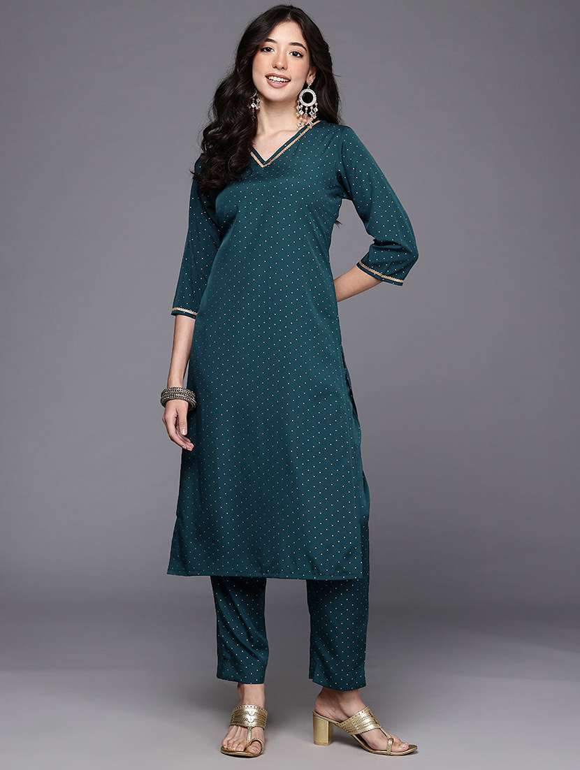 women printed three quarter sleeve kurta pant set