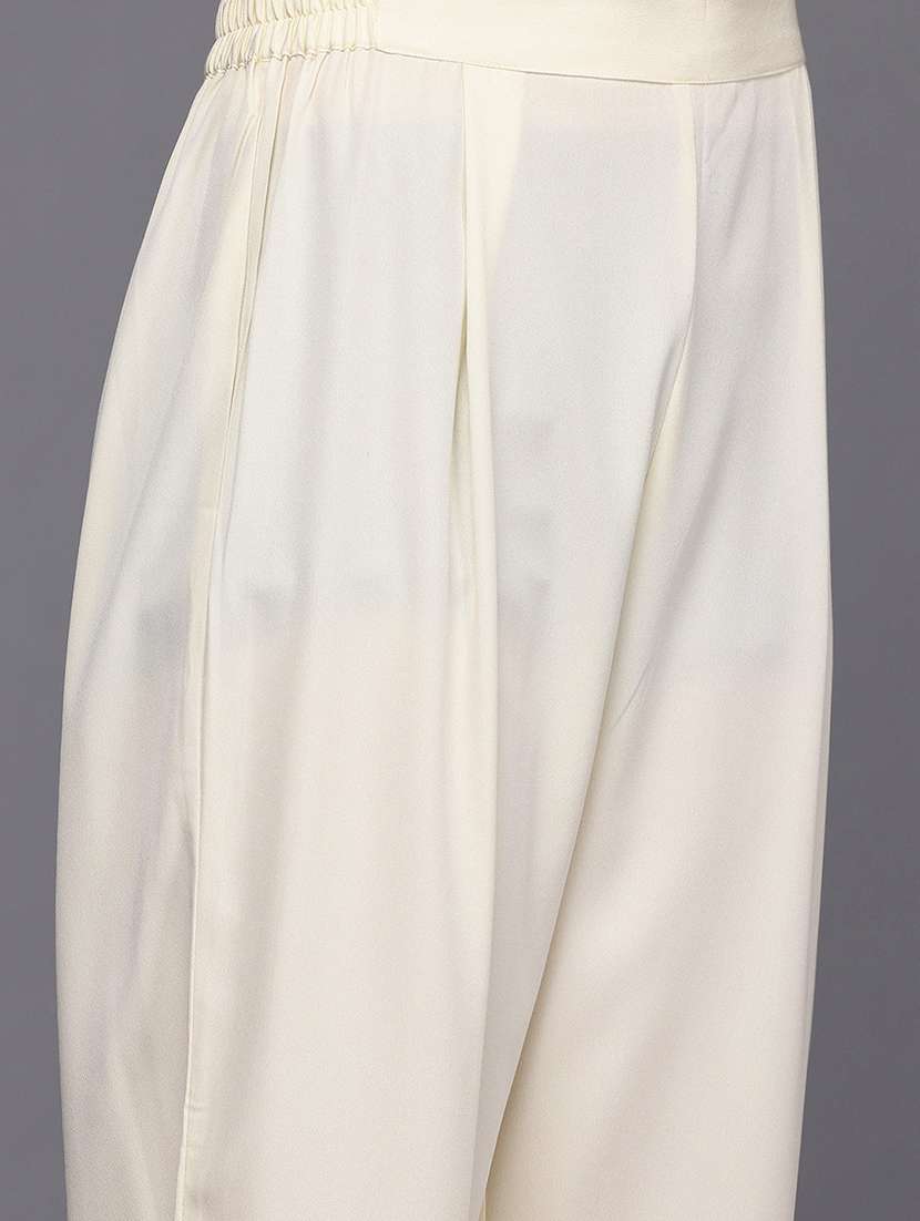 women solid three quarter sleeve kurta pant with dupatta set - 22392785 -  Standard Image - 3