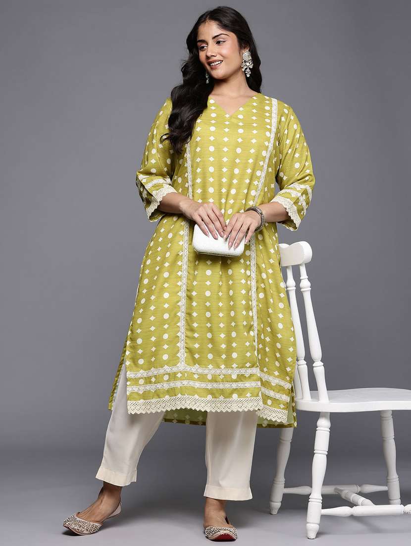 women printed three quarter sleeve a-line kurta