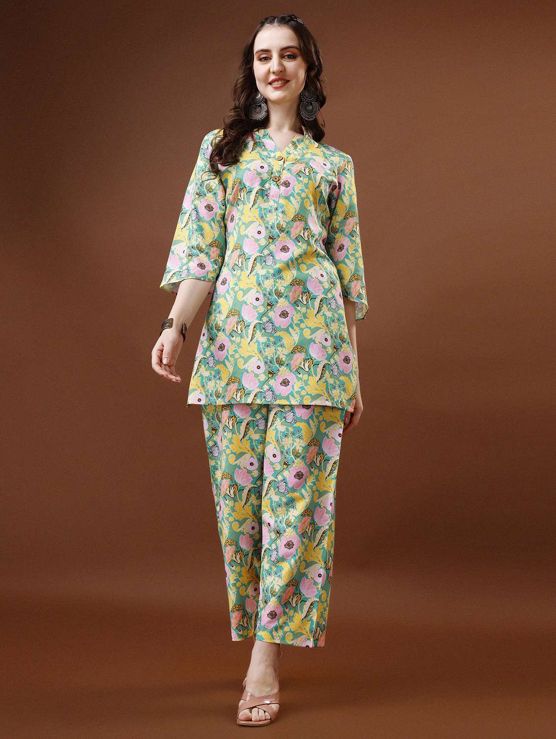 women printed three quarter sleeve ethnic co-ord set