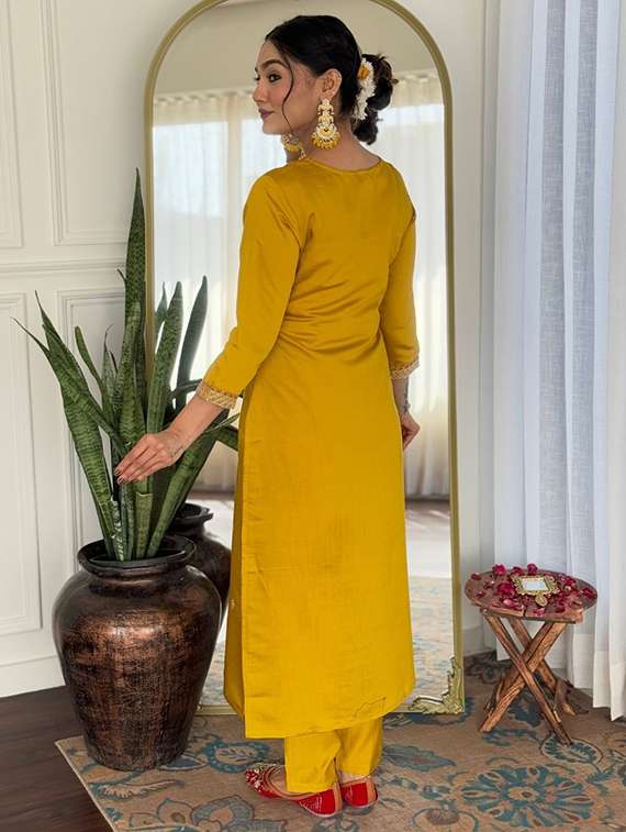 women solid with work three quarter sleeve kurta pant with dupatta set - 22393038 -  Standard Image - 3