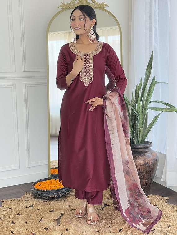 women solid with work three quarter sleeve kurta pant with dupatta set