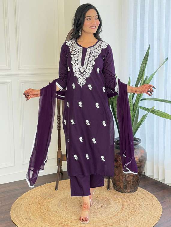 women solid with work three quarter sleeve kurta pant with dupatta set