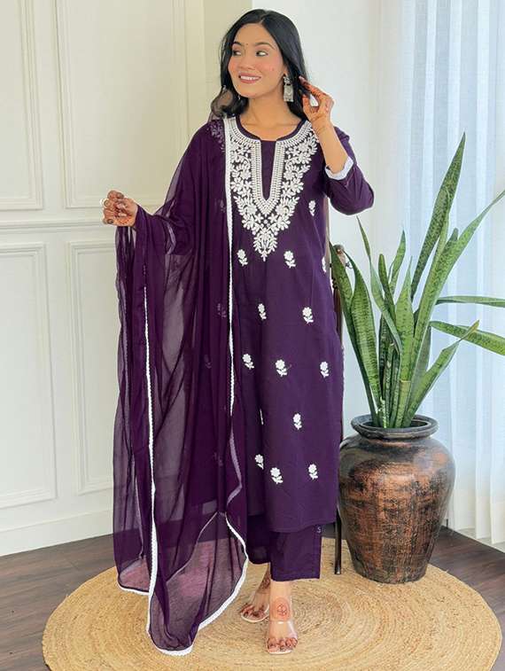women solid with work three quarter sleeve kurta pant with dupatta set - 22393078 -  Standard Image - 3
