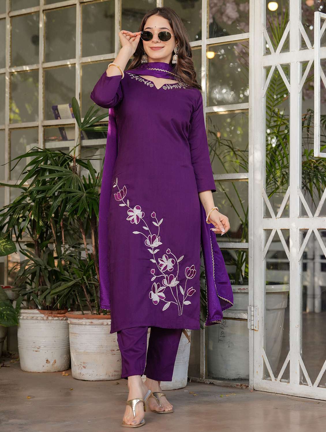 women solid with work three quarter sleeve kurta pant with dupatta set