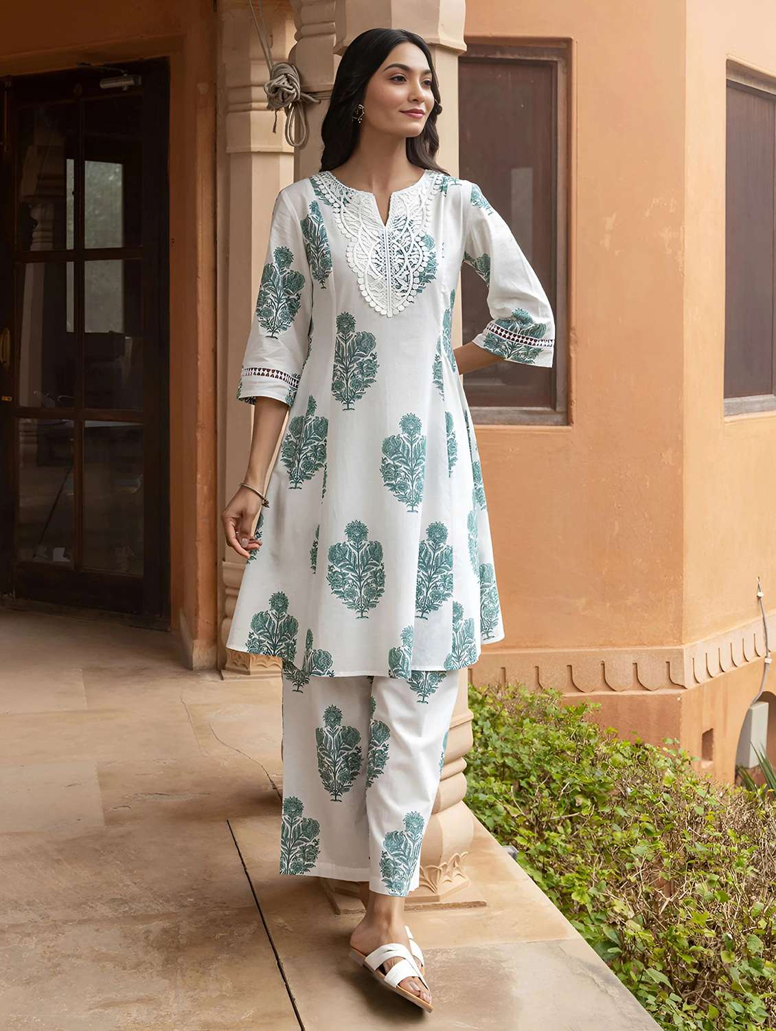 women printed three quarter sleeve ethnic co-ord set