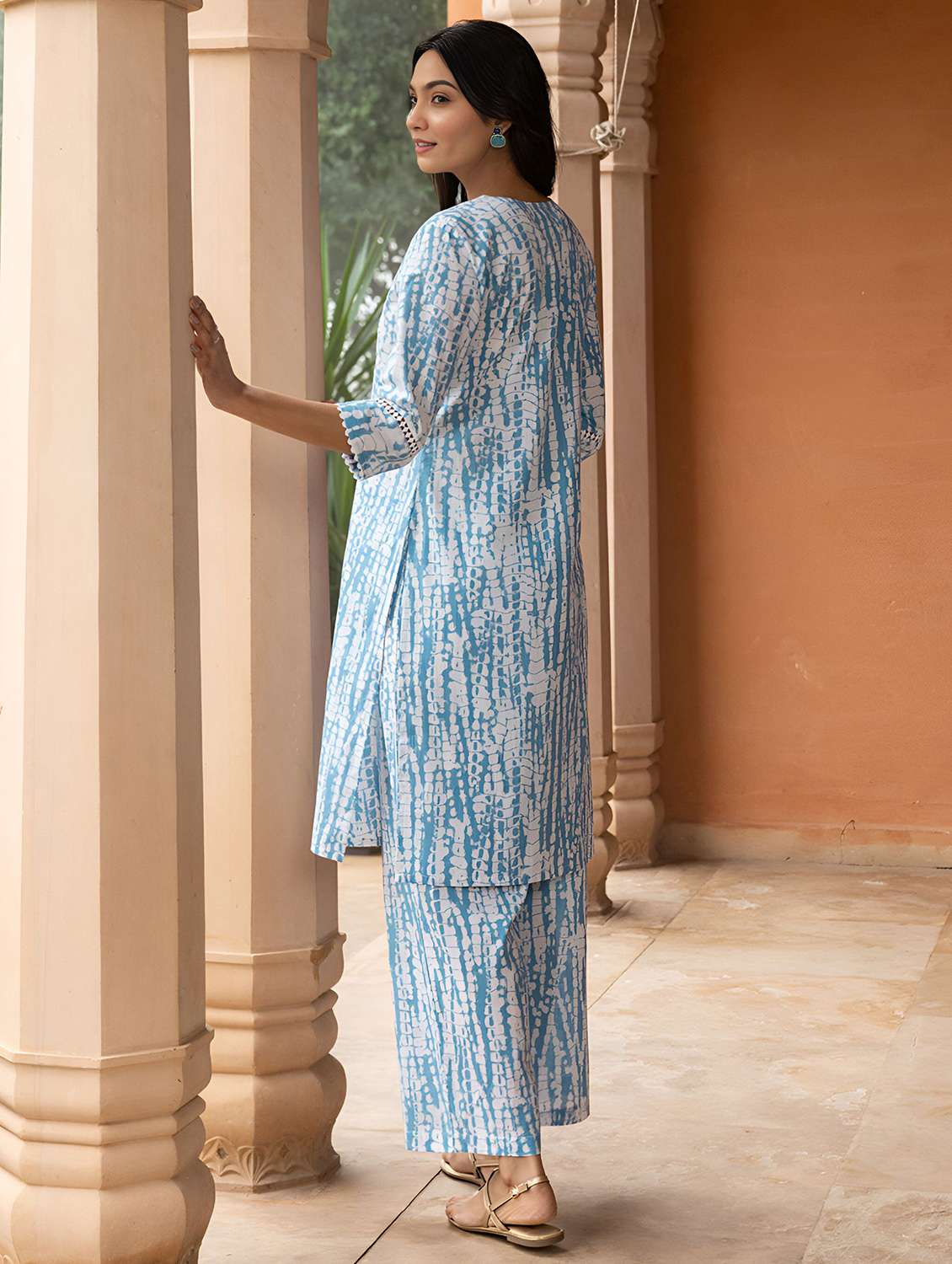 women printed three quarter sleeve ethnic co-ord set - 22393174 -  Standard Image - 3