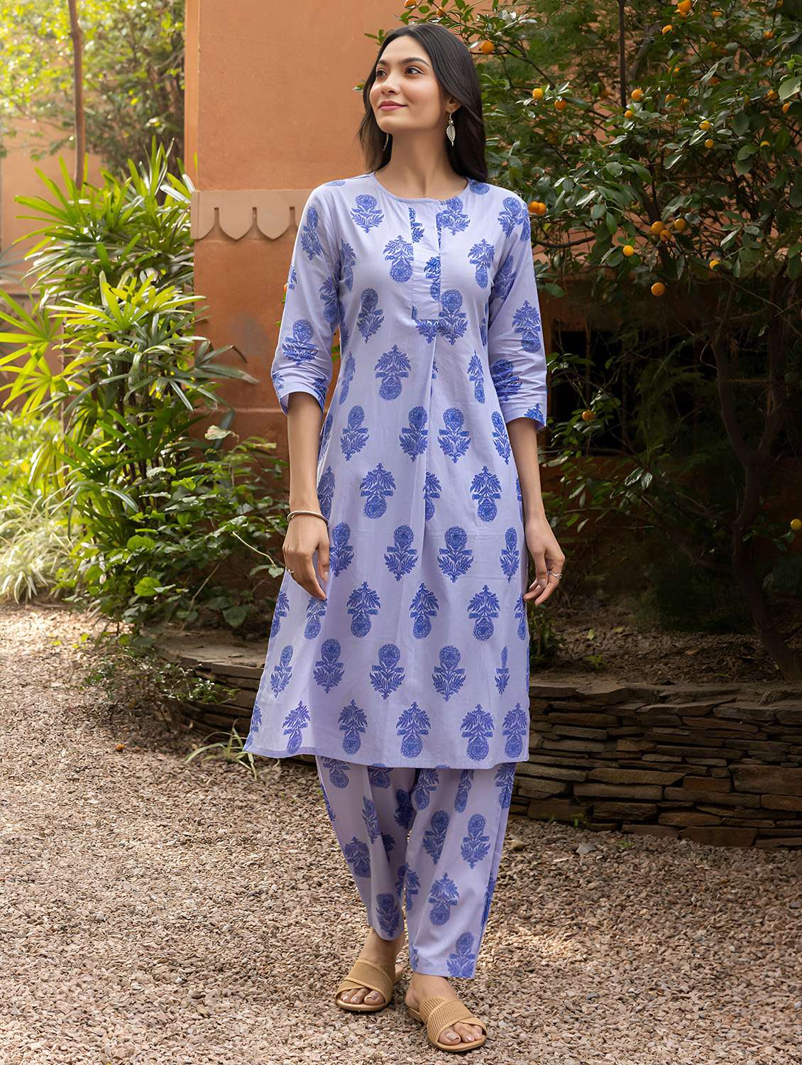 women printed three quarter sleeve ethnic co-ord set - 22393179 -  Standard Image - 3