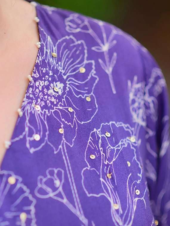 women printed three quarter sleeve kurta pant set - 22393440 -  Standard Image - 3