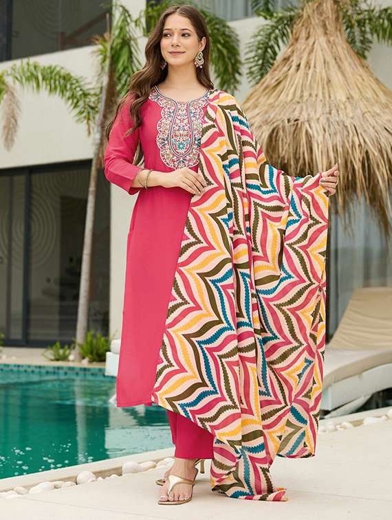 women solid with work three quarter sleeve kurta pant with dupatta set