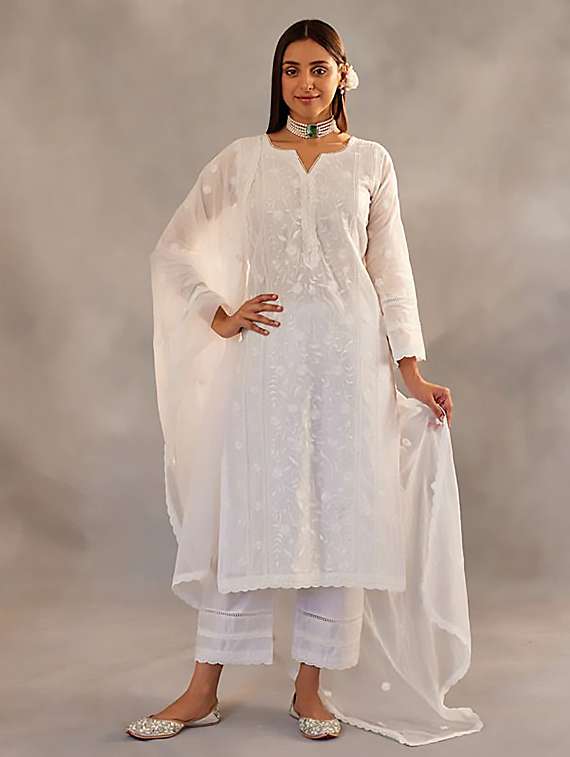 women solid with work three quarter sleeve kurta pant with dupatta set