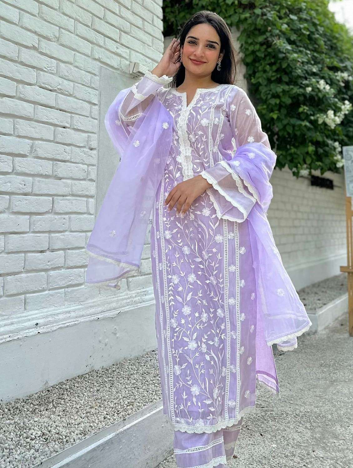 women solid with work three quarter sleeve kurta pant with dupatta set - 22393597 -  Standard Image - 3