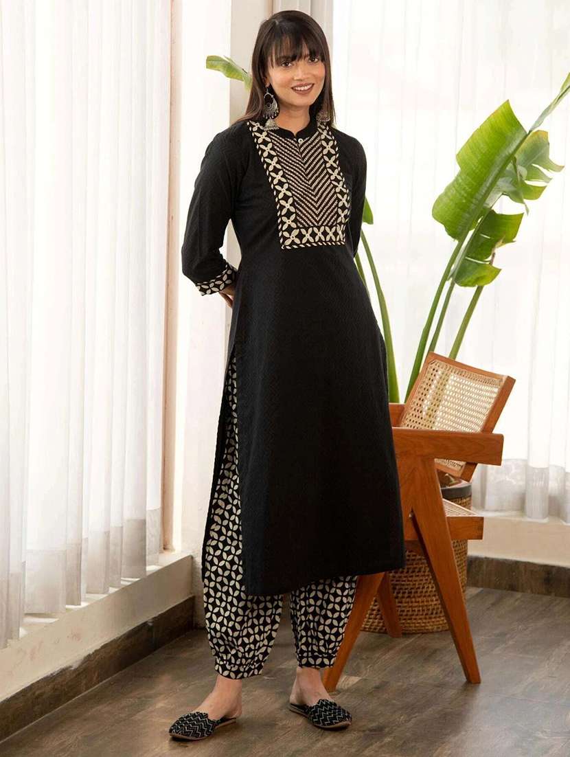 women printed three quarter sleeve kurta salwar set - 22393598 -  Standard Image - 3