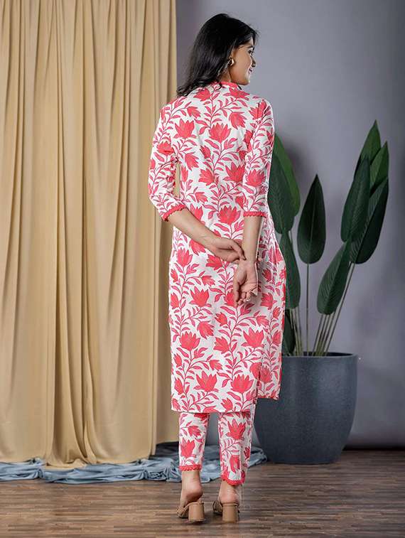 women floral three quarter sleeve kurta pant with dupatta set - 22393605 -  Standard Image - 3