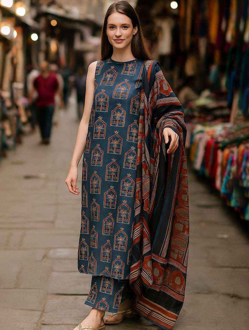 women printed sleeveless kurta palazzo with dupatta set