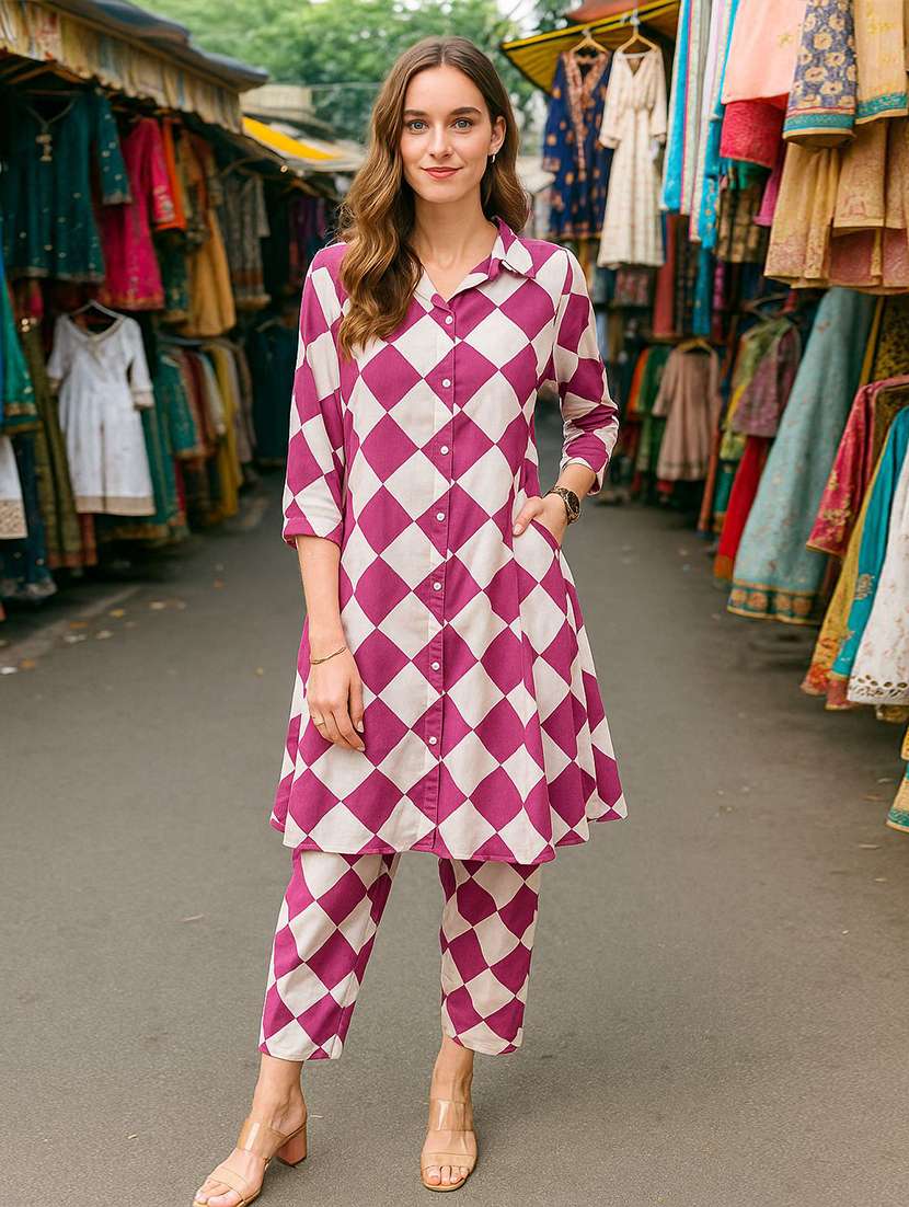 women printed three quarter sleeve ethnic co-ord set