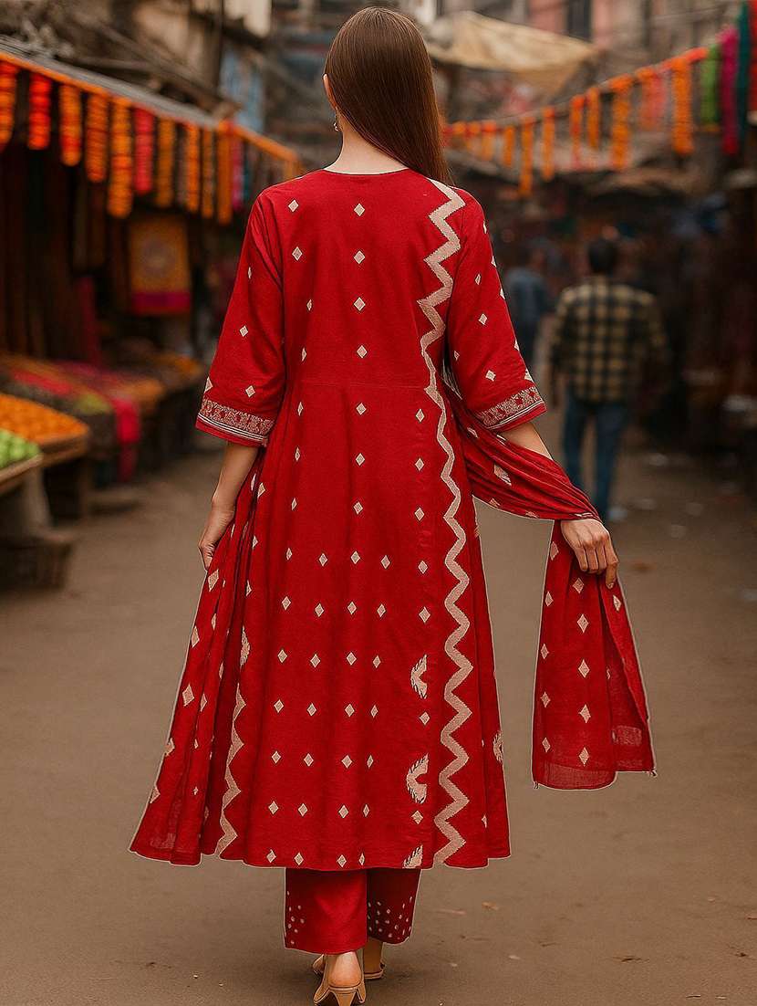 women printed three quarter sleeve kurta pant with dupatta set - 22393677 -  Standard Image - 3