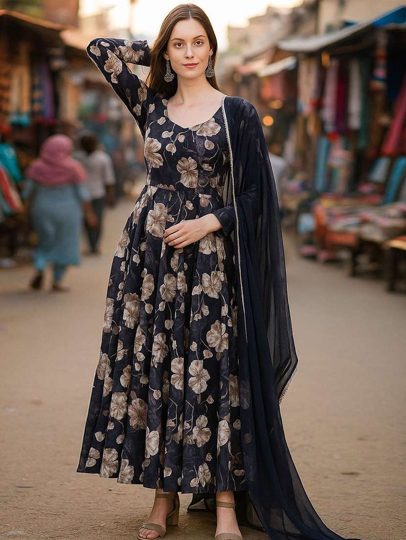 women printed three quarter sleeve kurta pant with dupatta set